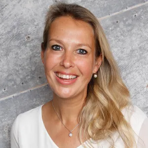 Dr. Sommergruber-Buck